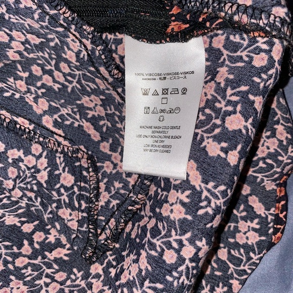 Free People Clara Floral Faux Wrap Tunic Top/Dress Sz. S - Picture 7 of 7